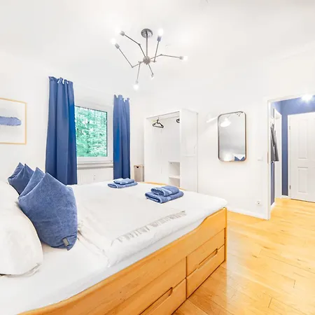 Phoenixhuette Am Baldeneysee In Kupferdreh * 에센