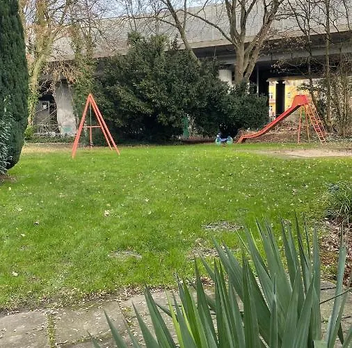 Phoenixhuette Am Baldeneysee In Kupferdreh Essen