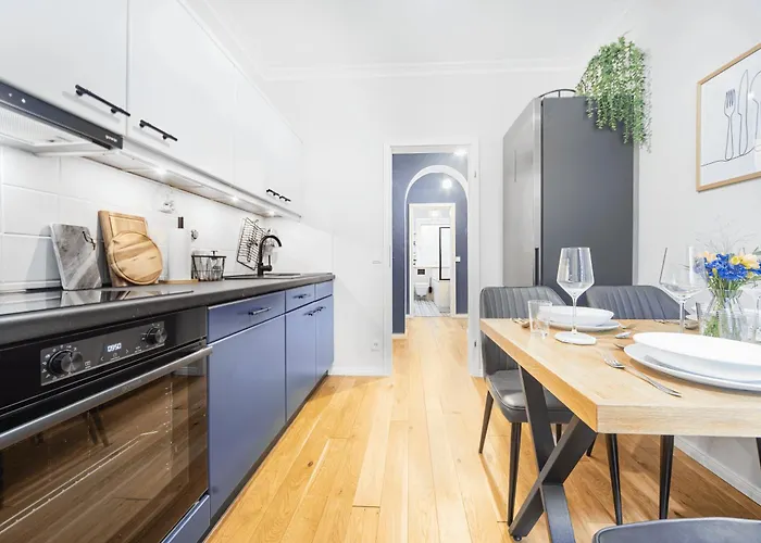 Phoenixhuette Am Baldeneysee In Kupferdreh *